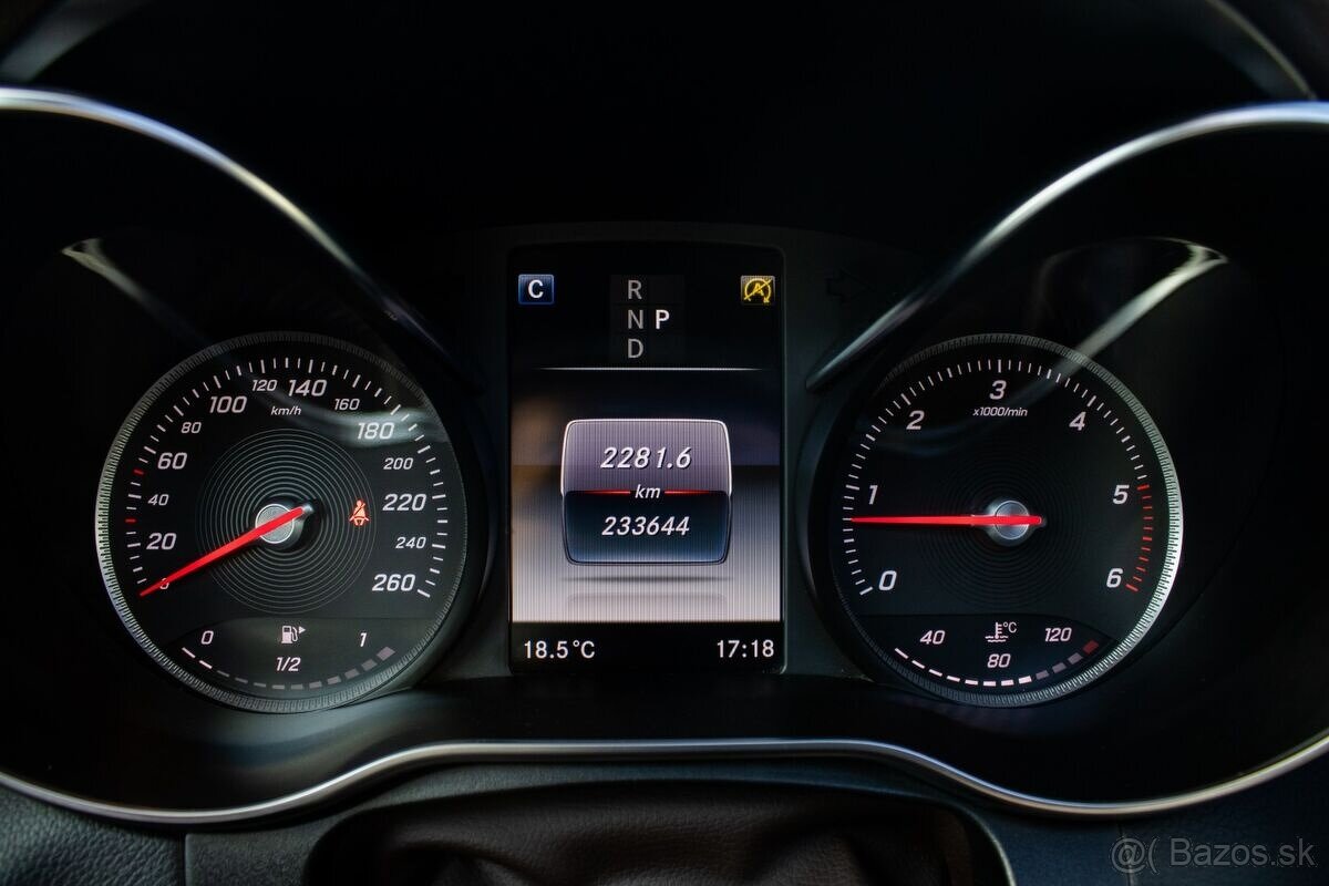 Mercedes - Benz GLC 220D 4Matic A/T ODPOČET DPH - 16