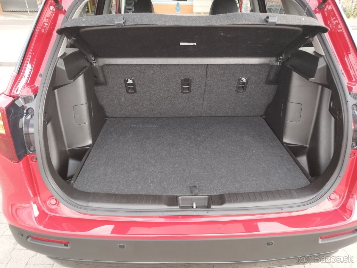 suzuki vitara 1.4 rok 2024 - 16