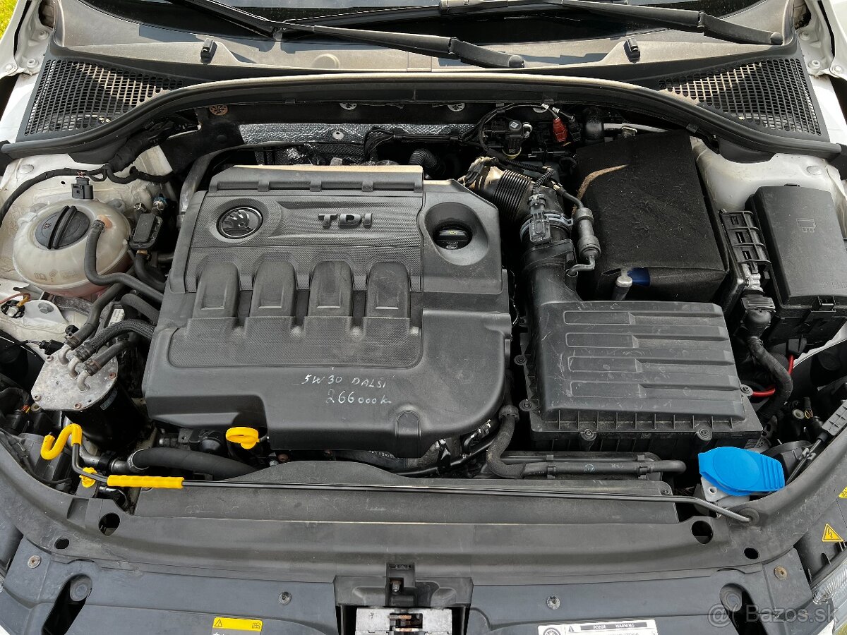 Škoda Octavia kombi 1.6TDi ELEGANCE ALU - 16