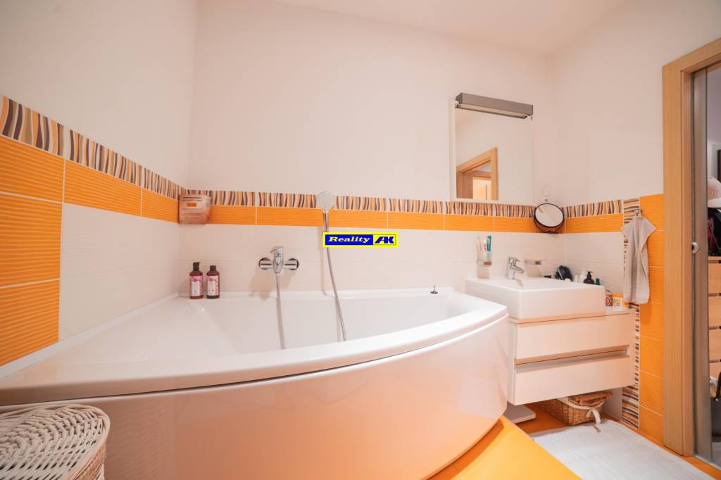 Na prenájom 2 izbový byt Martin - 16