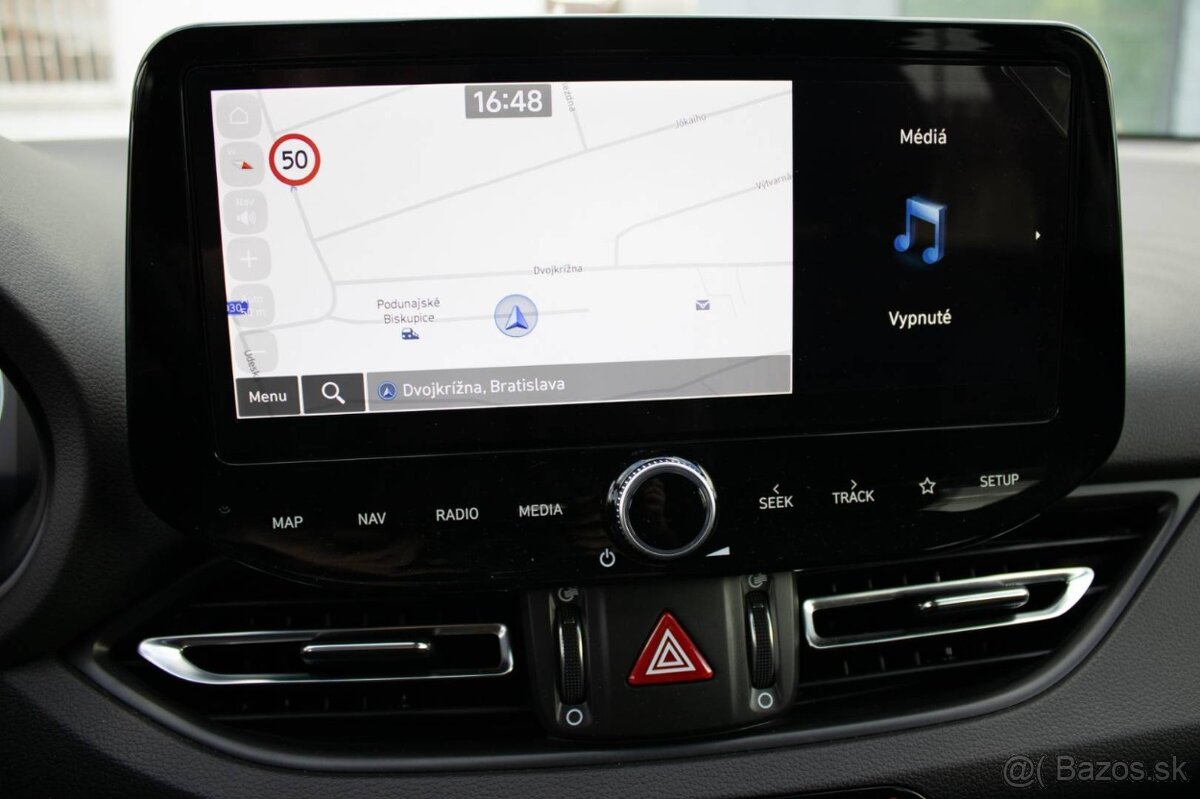 Hyundai i30 CW 1.5i DPi Comfort, odpočet DPH - 16