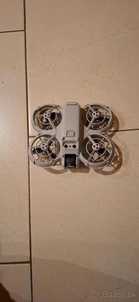 Dron dji neo - 16