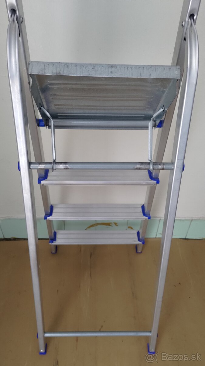 Rebrík - 4 poschodia - 16