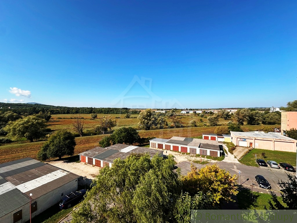 Štvorizbový byt, blízko centra mesta Šahy - 16