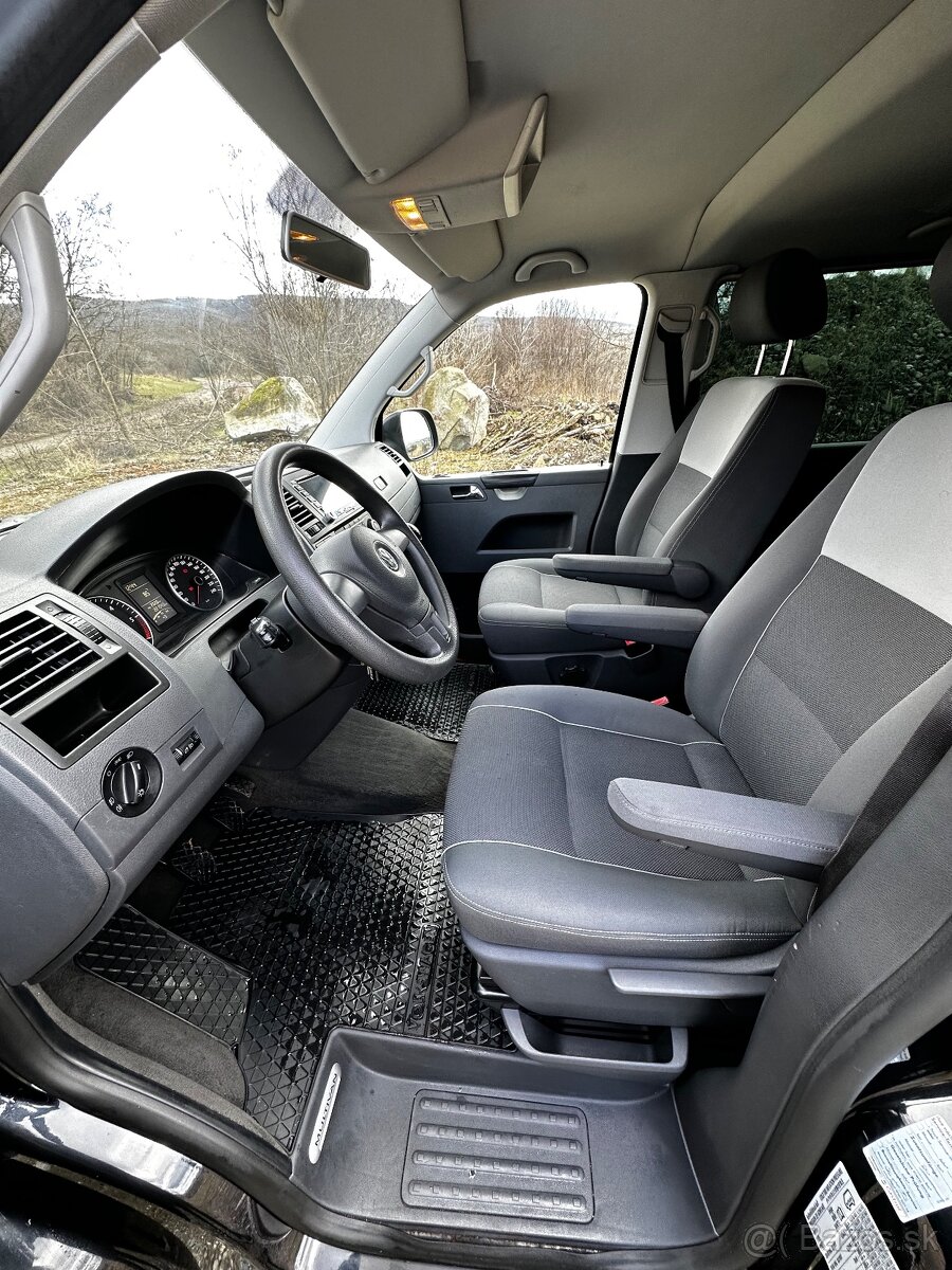 Predám Volkswagen Multivan T5.1 2.0TDI 103kw naj.222000 - 16