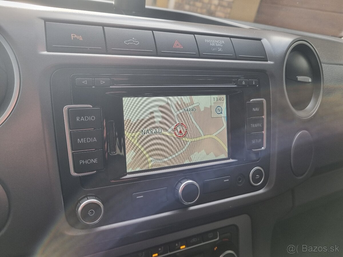 Volkswagen Amarok - 16