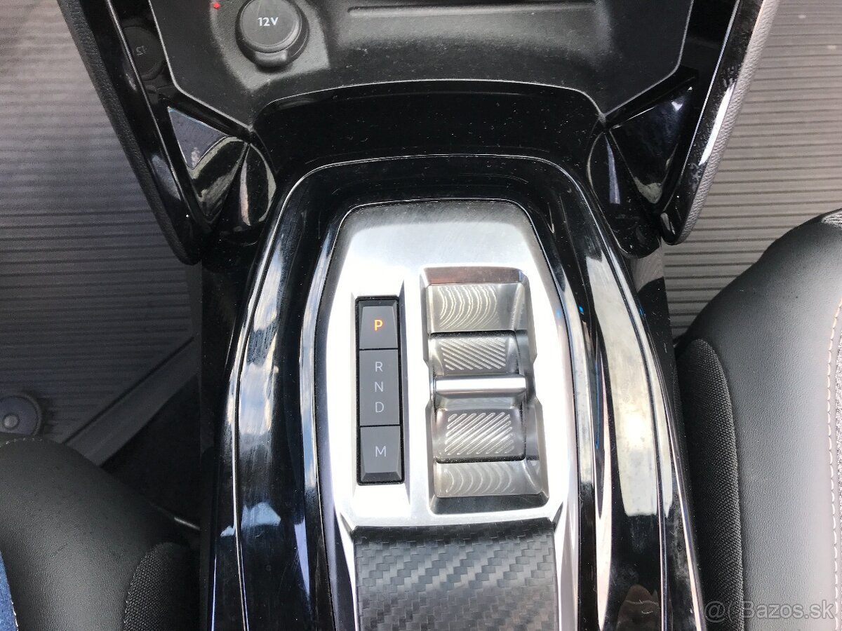 Peugeot 2008 1.2 PureTech 130 Allure EAT8 - 16