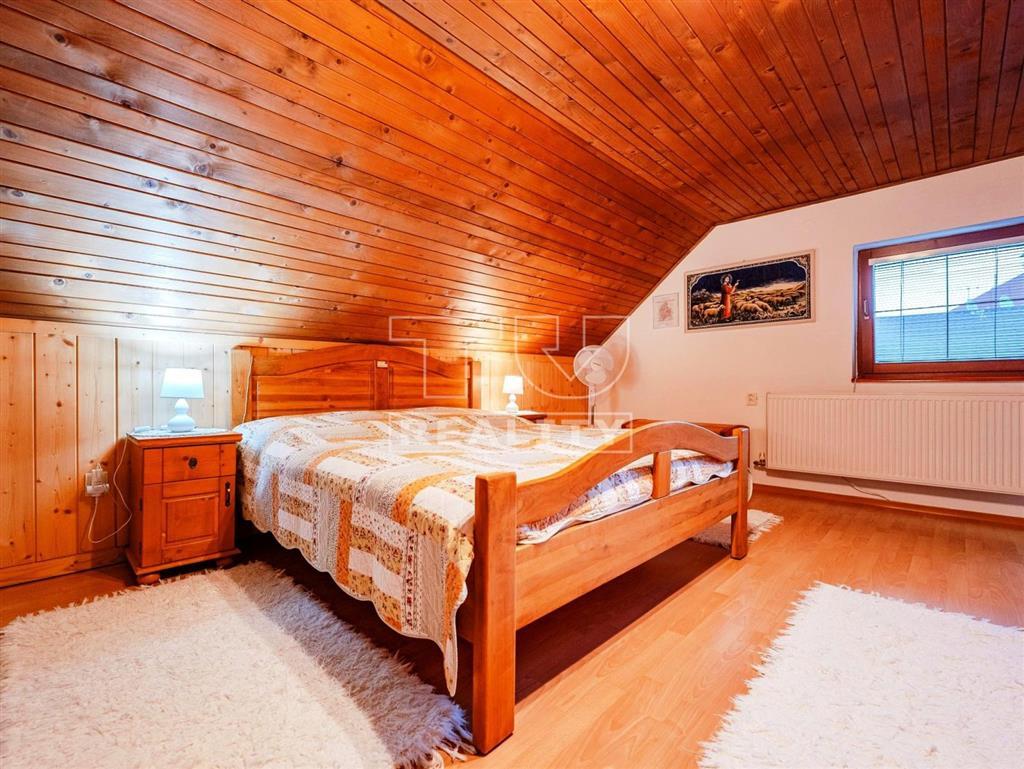 REZERVOVANÉ - EXKLUZÍVNE v TUREALITY ponúkam 6 izbový RD... - 16