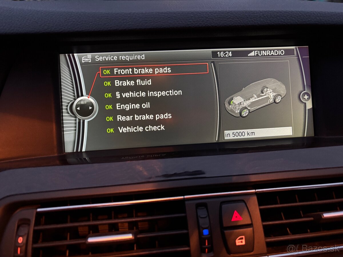 BMW 530xd Mpacket Xdrive PANO webasto adaptiv kamera tažné - 16