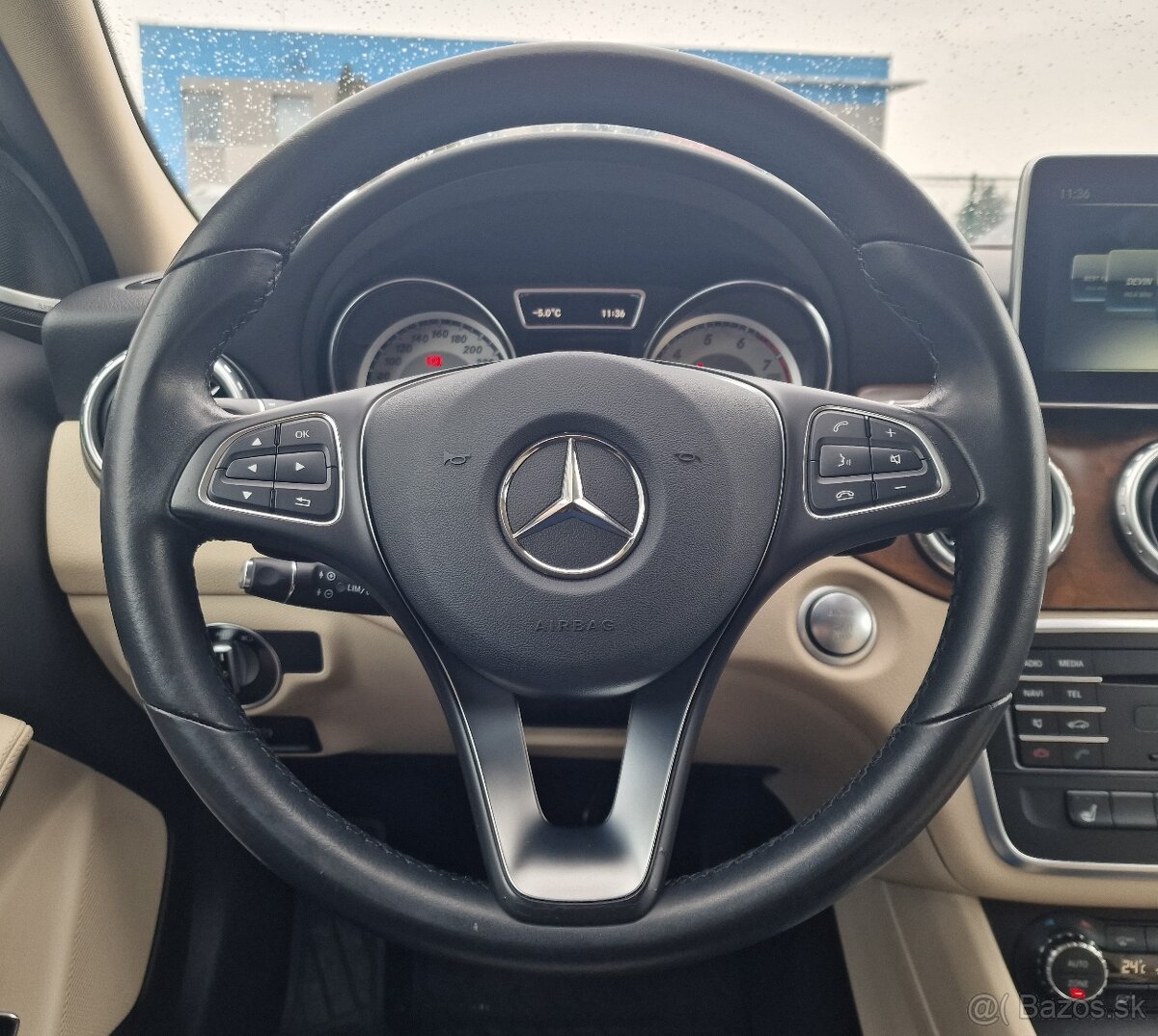 MERCEDES-BENZ GLA 180 A/T - 16