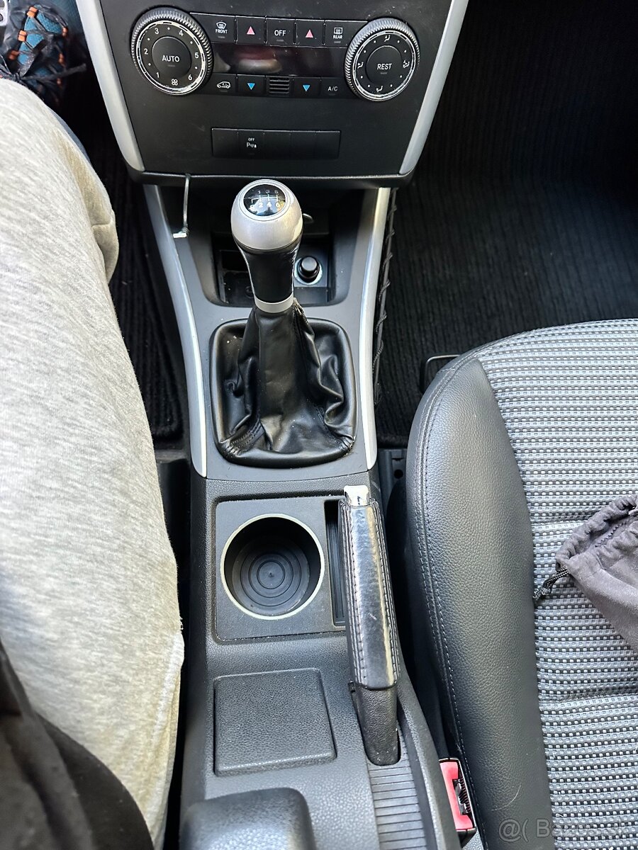 MERCEDES-BENZ B200CDI 2.0 NAFTA 103kw Manuál 6st. r.v. 2007 - 16