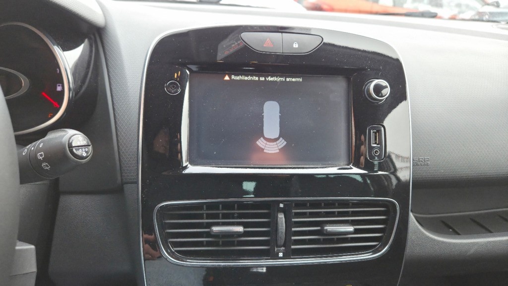 Renault Clio 1,2i 54kW - 16