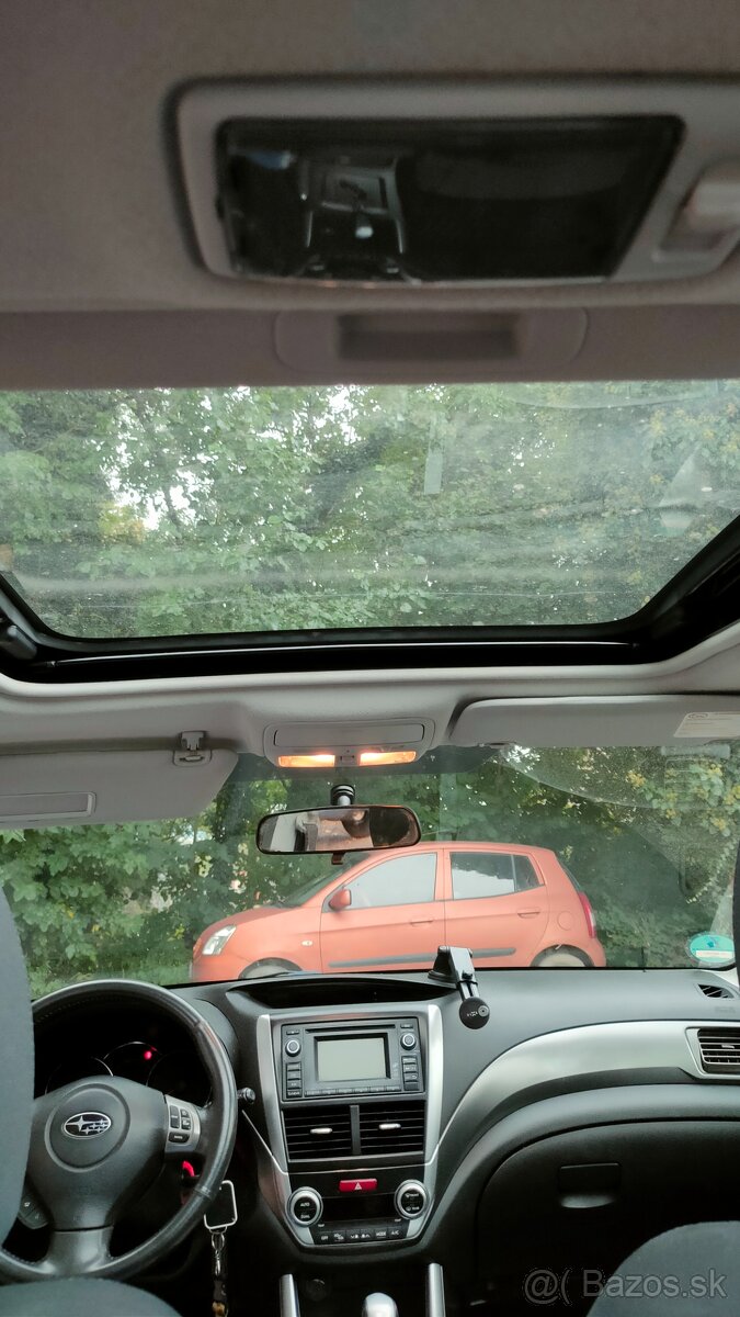 Subaru Forester 2.0 i 4wd - 16