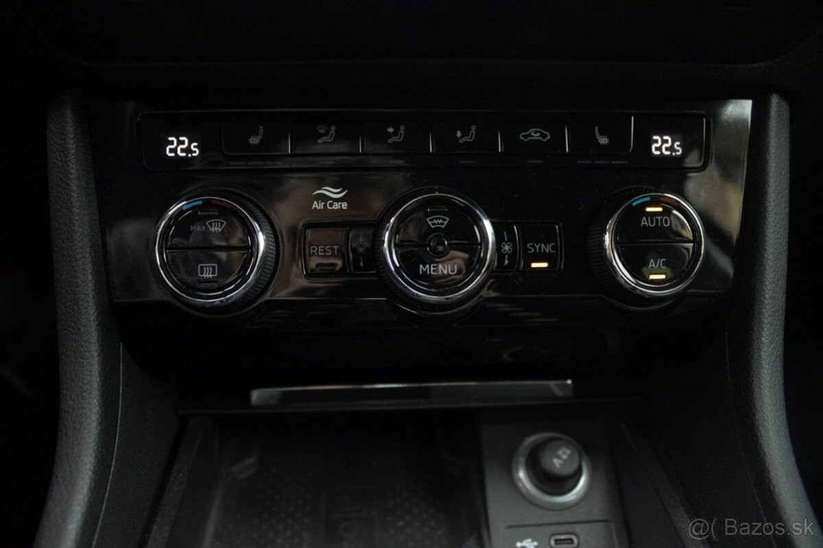 Škoda Superb Combi 2.0 TDI SCR Style 4x4 DSG - 16