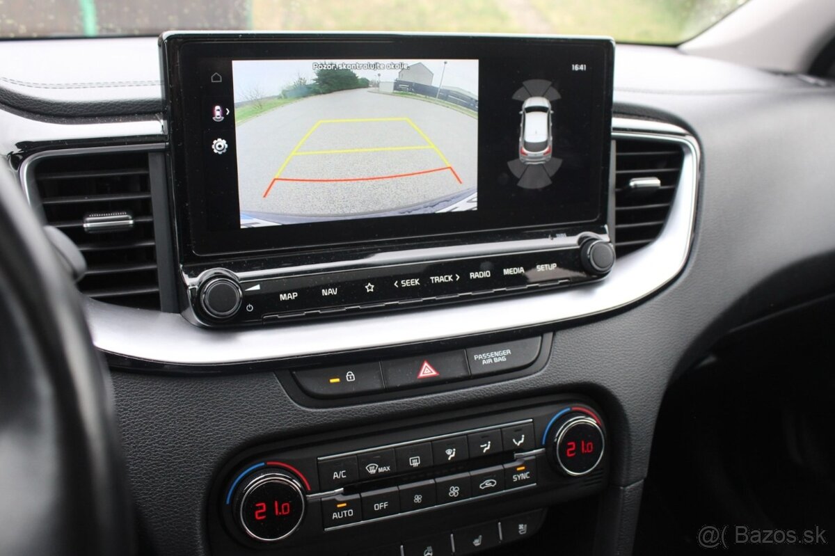 Kia XCeed 1.4 T-GDi Platinum A/T - 16