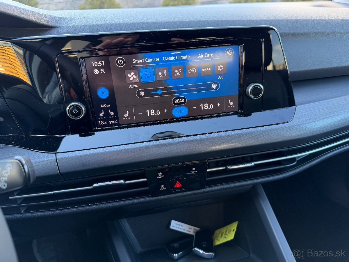 VW Golf VIII 1.5 TSI 96kw Style Hatchback - 16