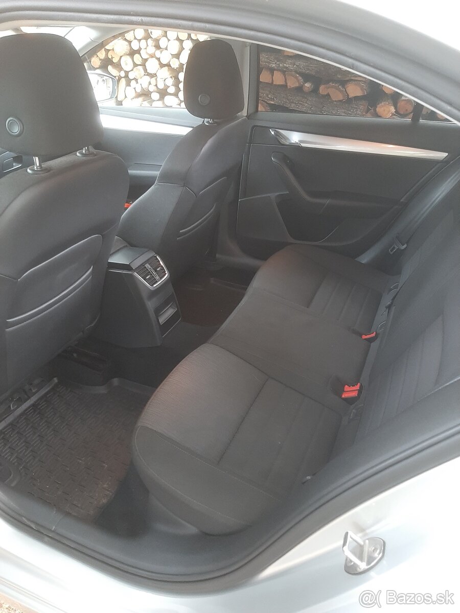 Predám Škoda OCTAVIA 2.0Tdi - 16