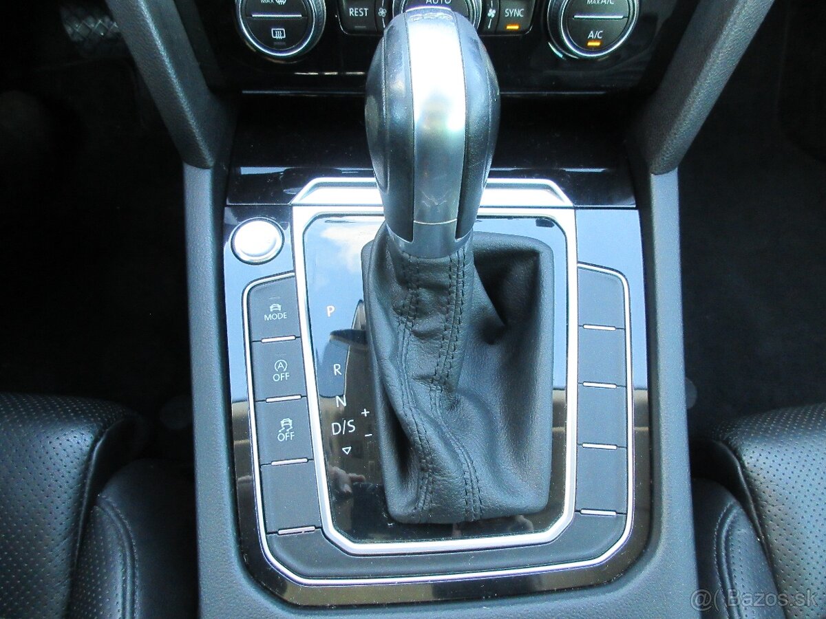 Volkswagen Passat Variant 2.0 BiTDI 240k Highline 4MOTION - 16