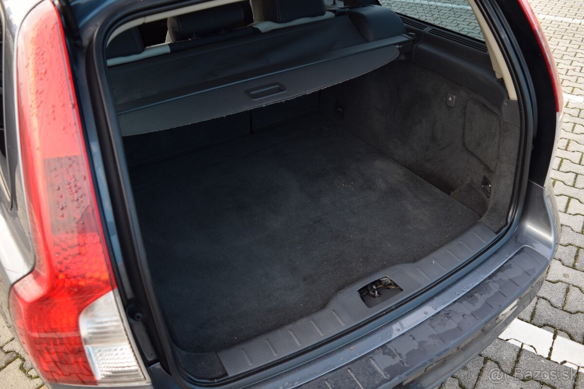 Volvo V50 D3 R-Design 2011 - 16