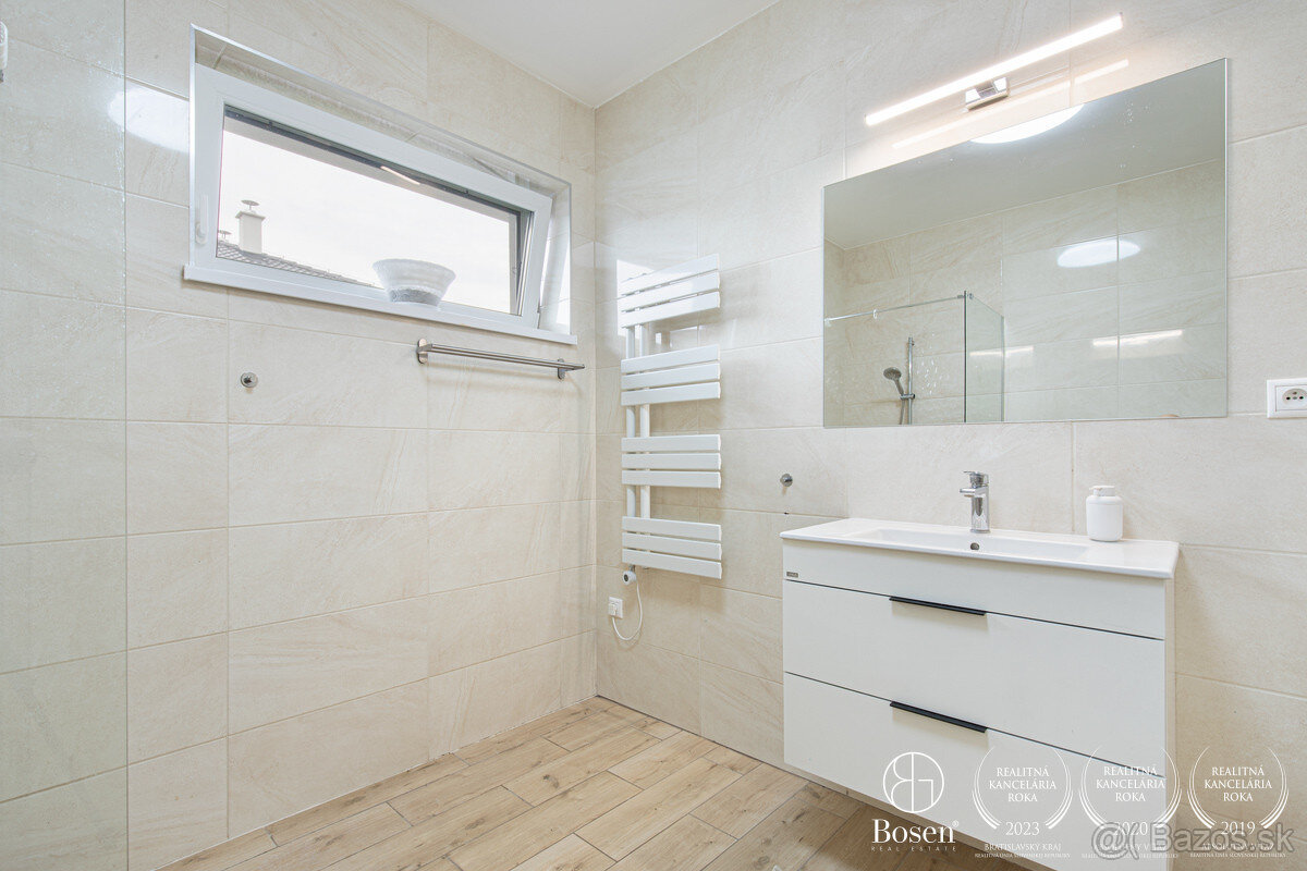 BOSEN | Posledný rodinný dvojdom vo Veľkom Mederi v našej po - 16