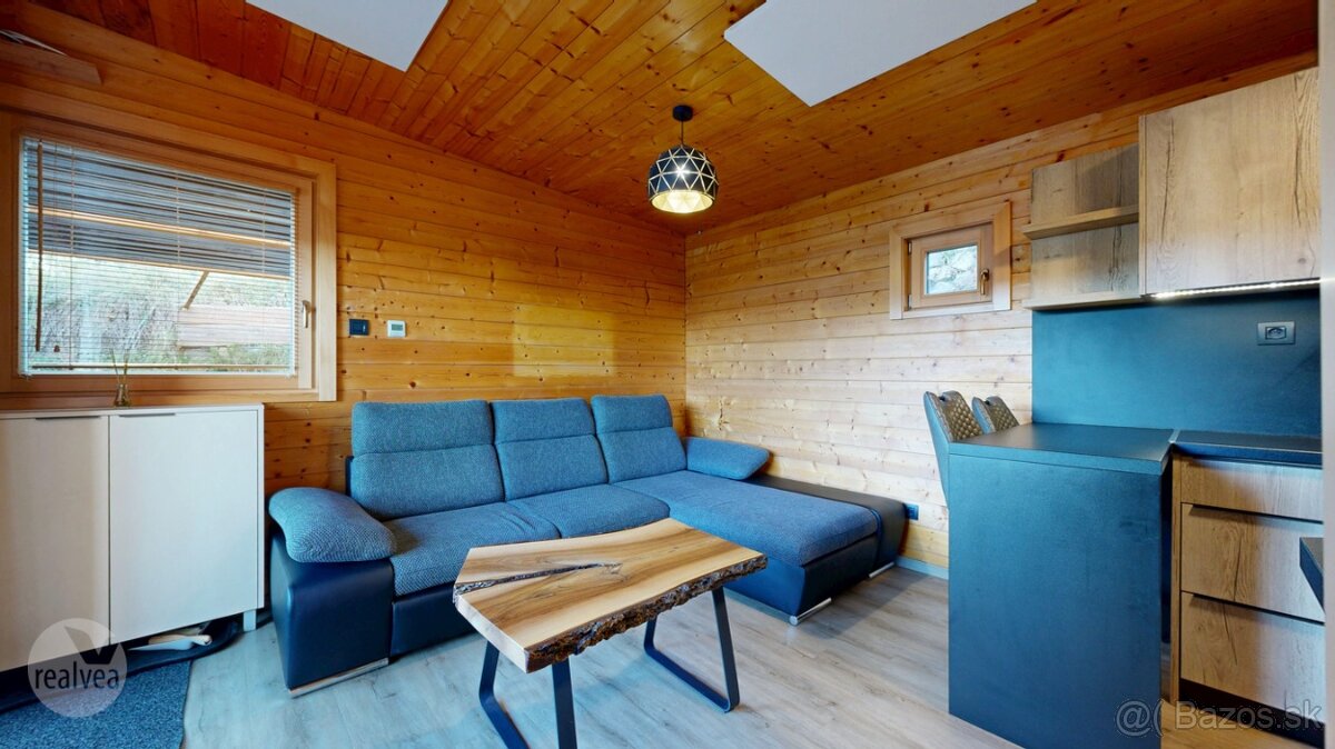 Stavebný pozemok so základovou doskou a moderným domčekom - 16