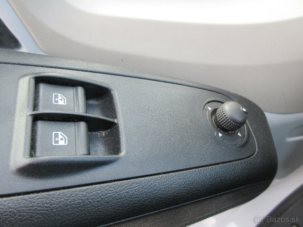 Peugeot Boxer 2.2 BlueHDi 165k odp. DPH - 16