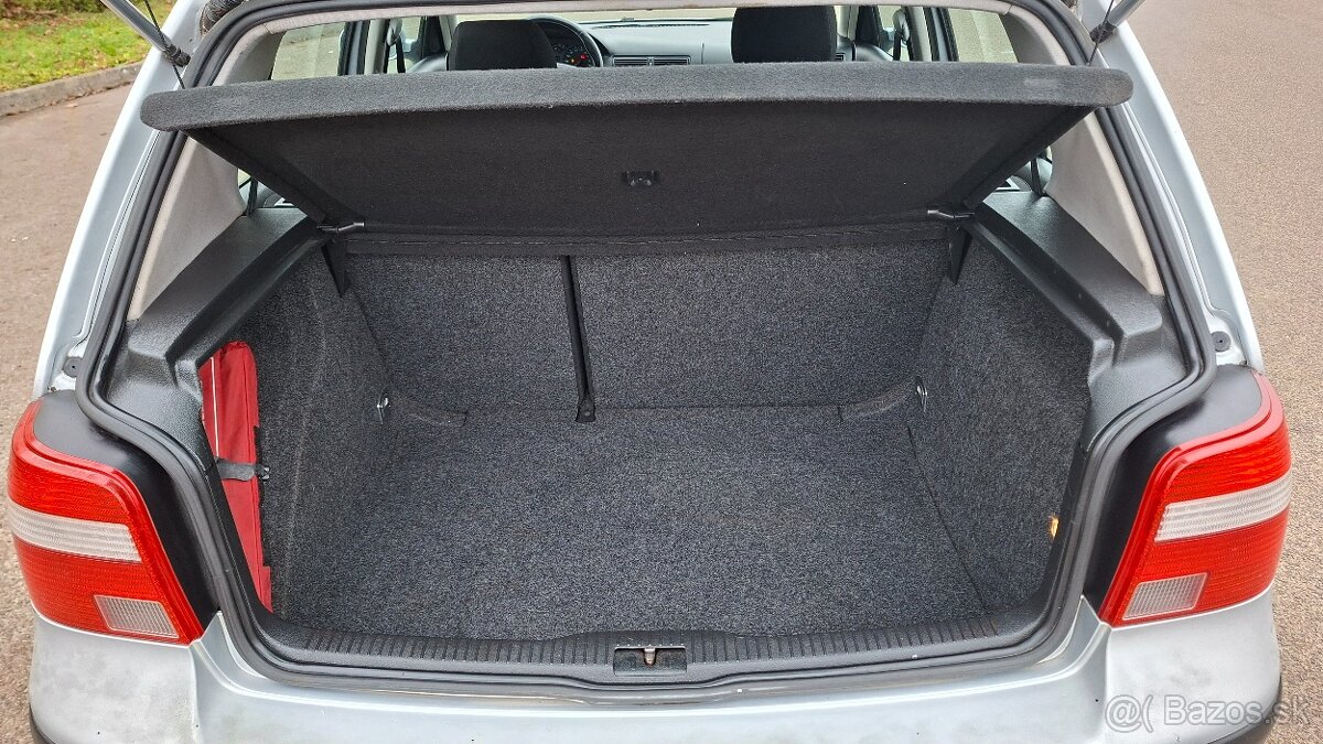 Volkswagen Golf 4 1.4 benzín - 16