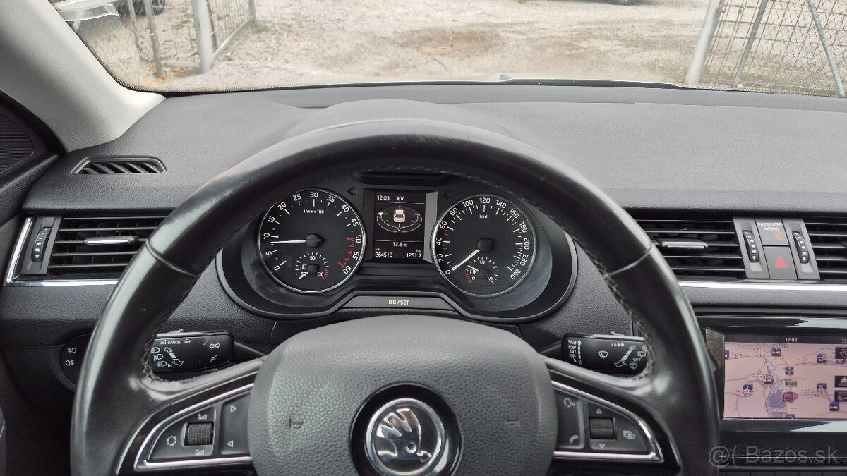 Škoda Octavia Combi 1.6 TDI Business - 16