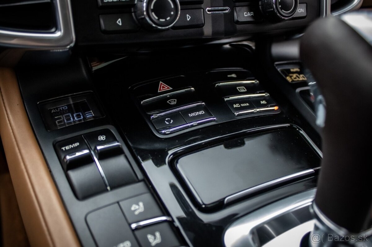 Porsche Cayenne S 4.8 Tiptronic S, 294kw, A8, 5d. - 16