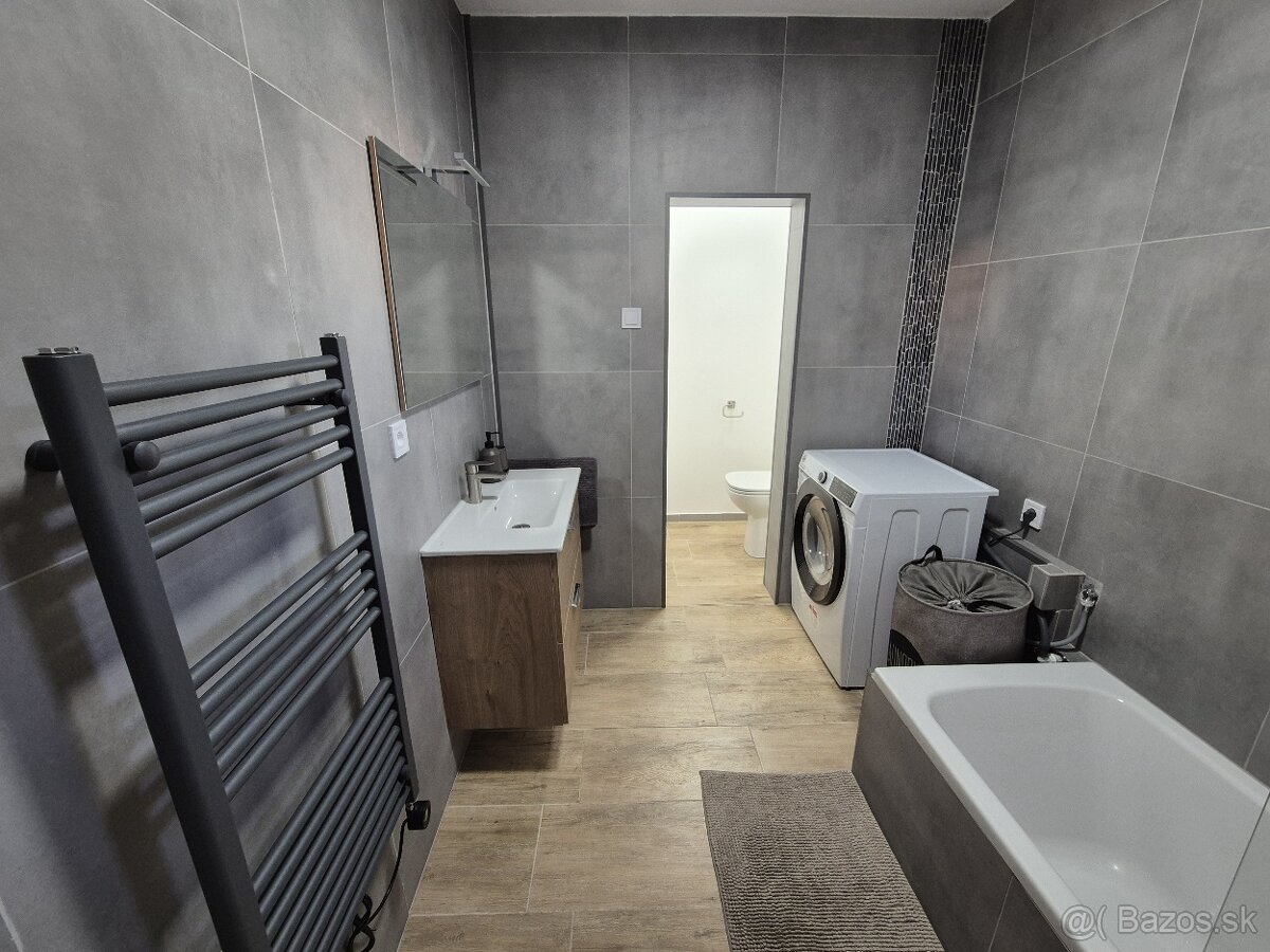 Na predaj 3-izbový rodinný dom v Trhovej Hradskej – plne zar - 16