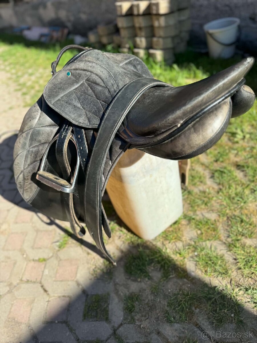 Predám drezúrne sedlo Stubben - 16