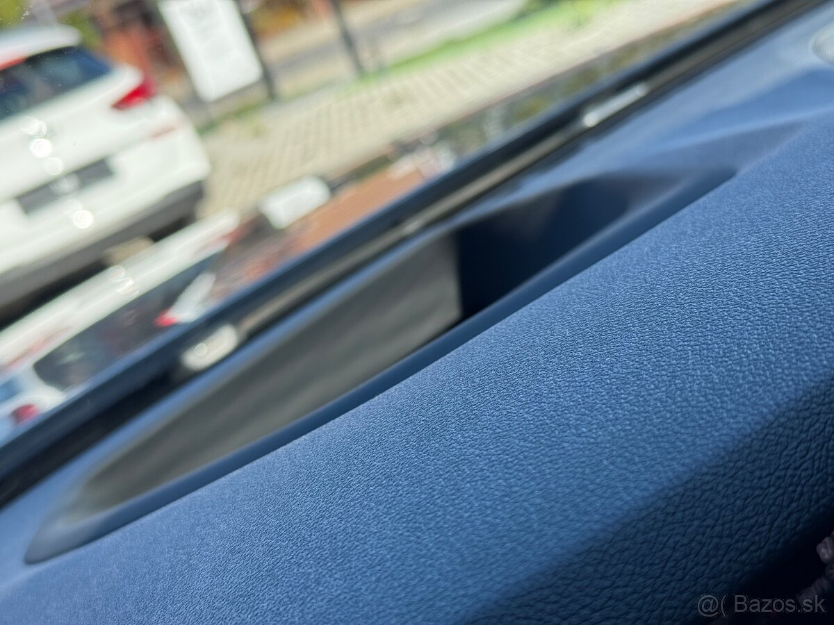 BMW RAD5 TOURING 540d drive , vozidlo v zaruke - 16