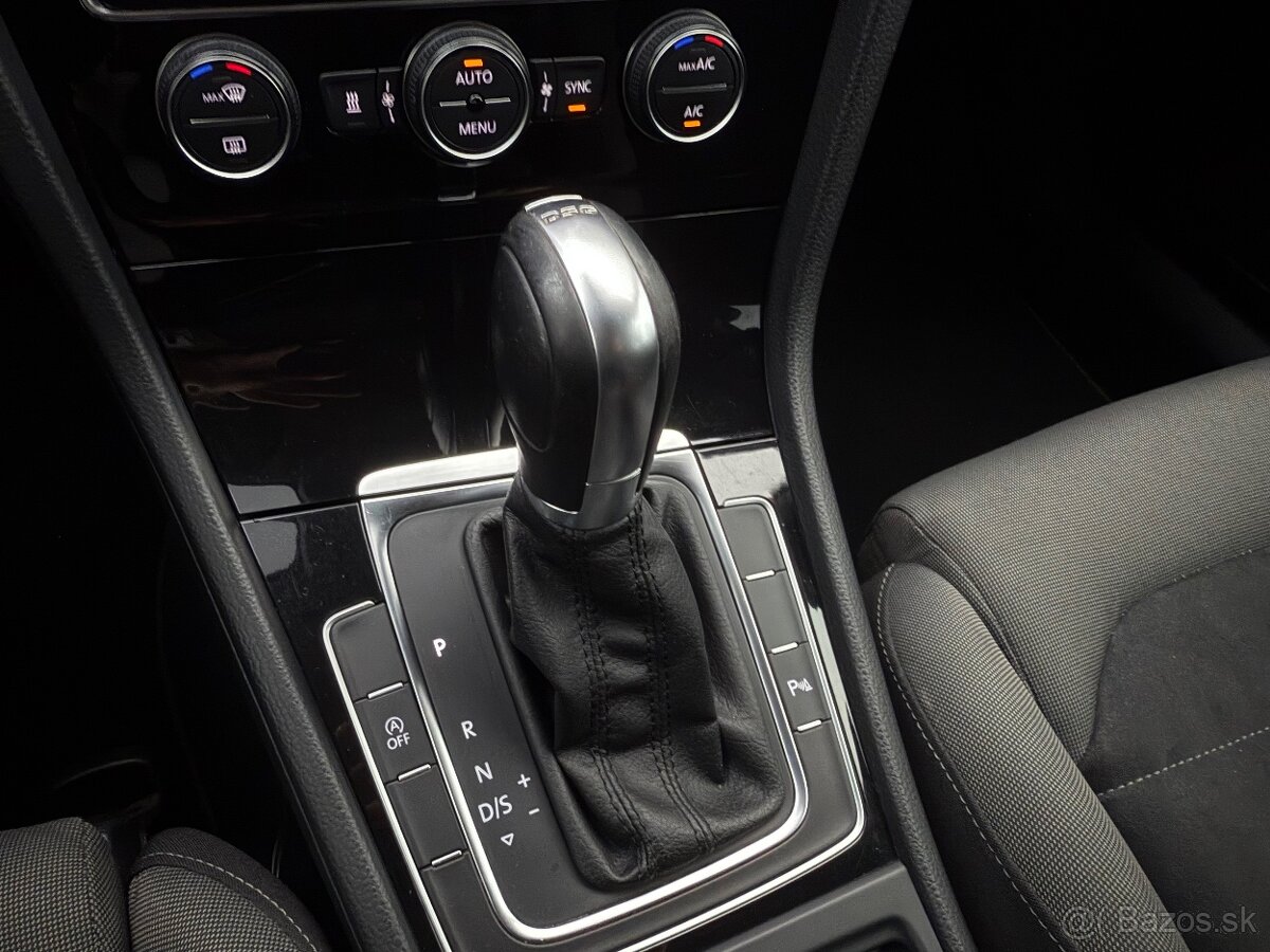 Volkswagen Golf 2.0TDI 110kw DSG Highline - 16