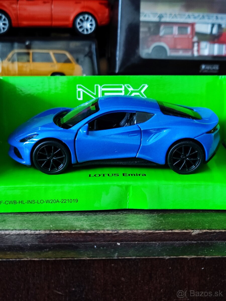 Mix modely časť 1 - 16