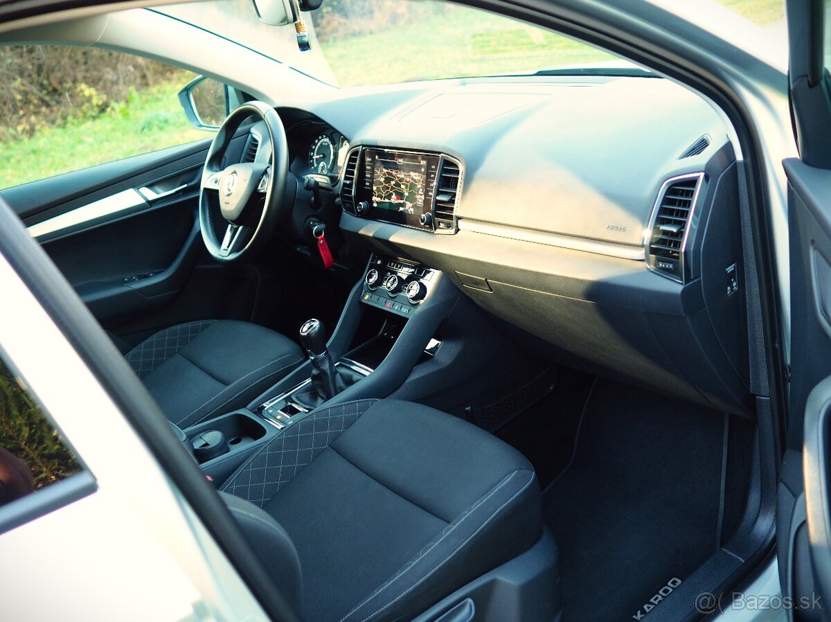KAROQ 1.6 TDi 4-Valec,Executive,1/2019,Full LED,GPS,FRONT - 16