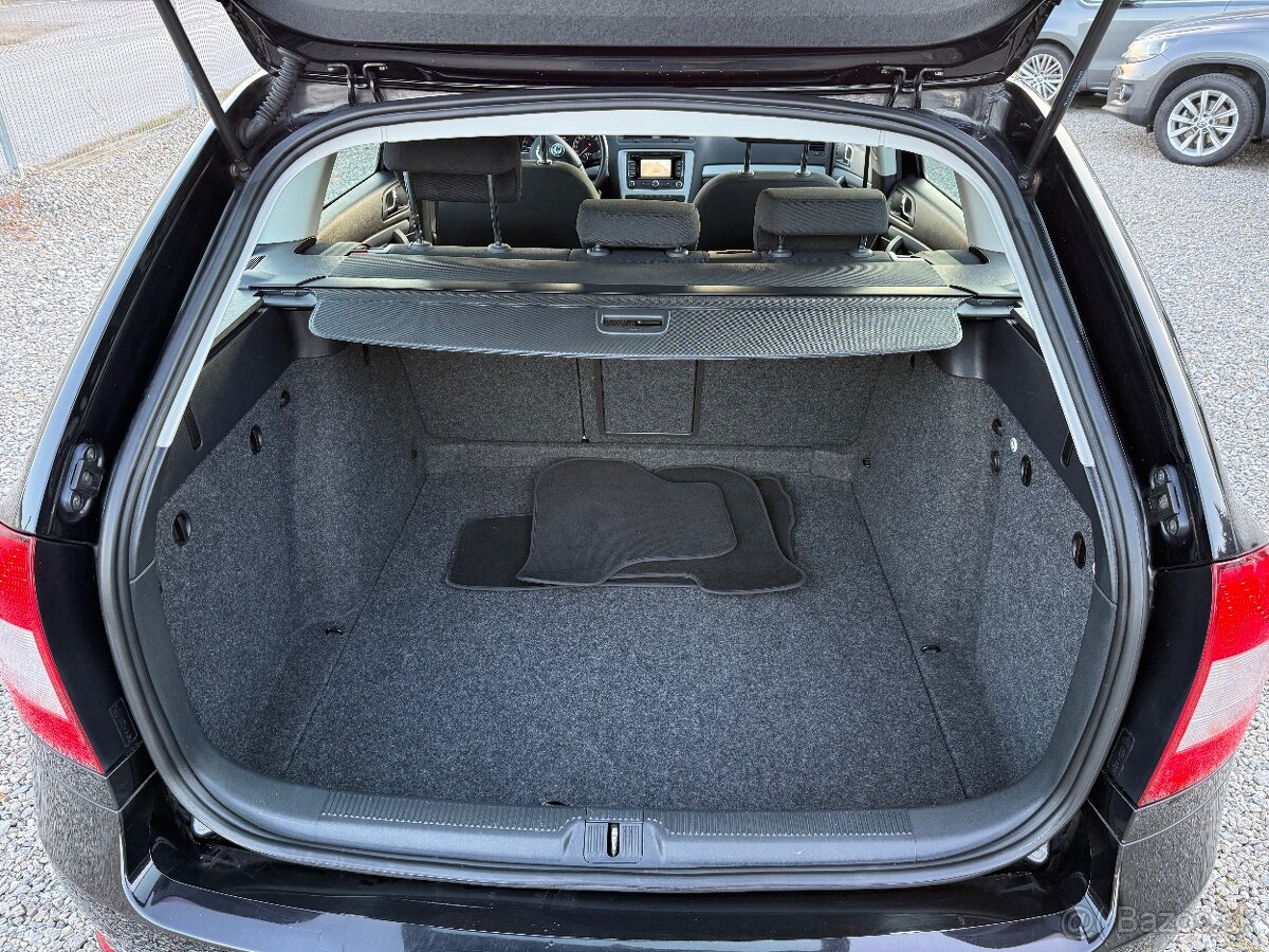 Škoda Octavia 1.6TDI Elegance - 16