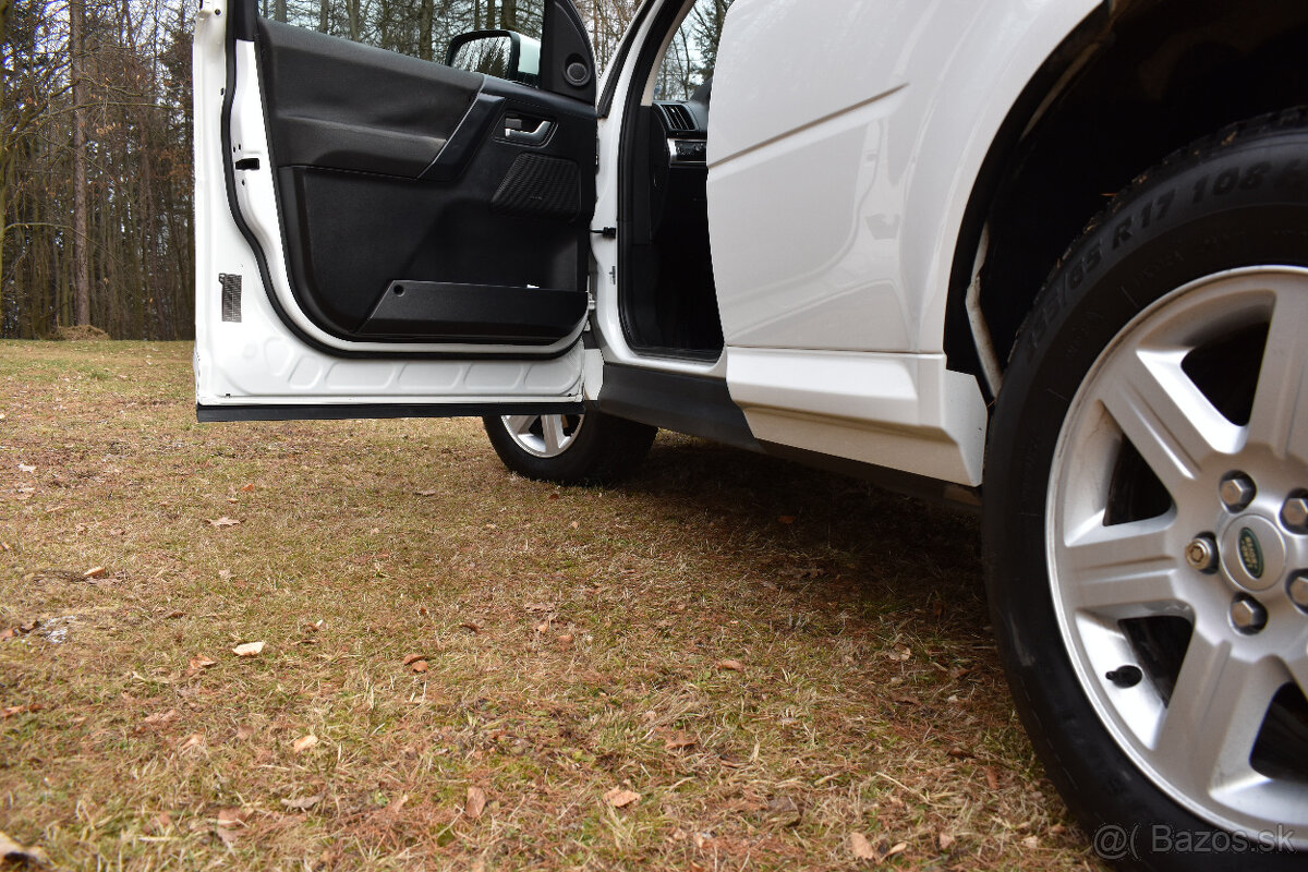 LAND ROVER Freelander 2, 2.2l, rv 2011, 207000km - 16