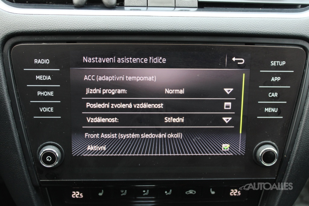 Škoda Octavia Combi 1,0 TSi DSG 85 kW STYLE - 16