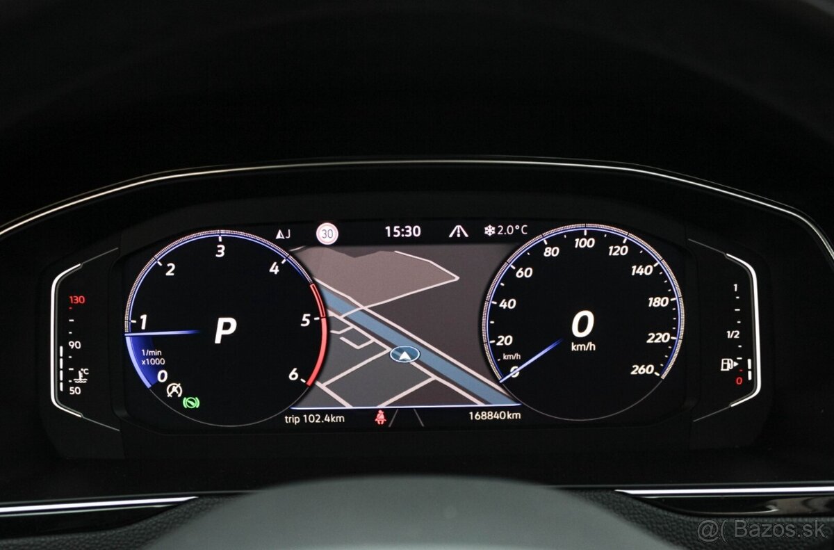 Volkswagen Passat Variant 2.0 TDI EVO Elegance DSG - 16