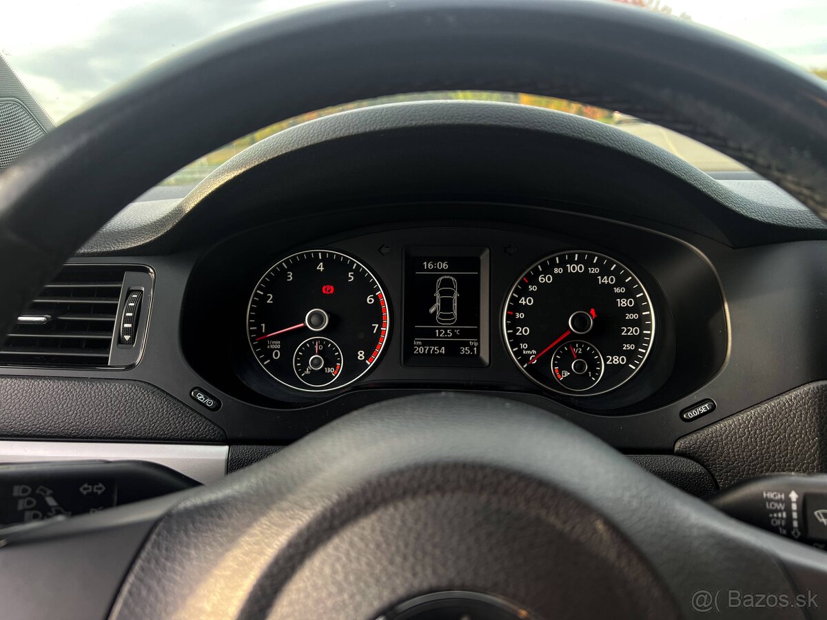 Volkswagen Jetta 1.2 TSI, kupované SR, Nové rozvody - 16