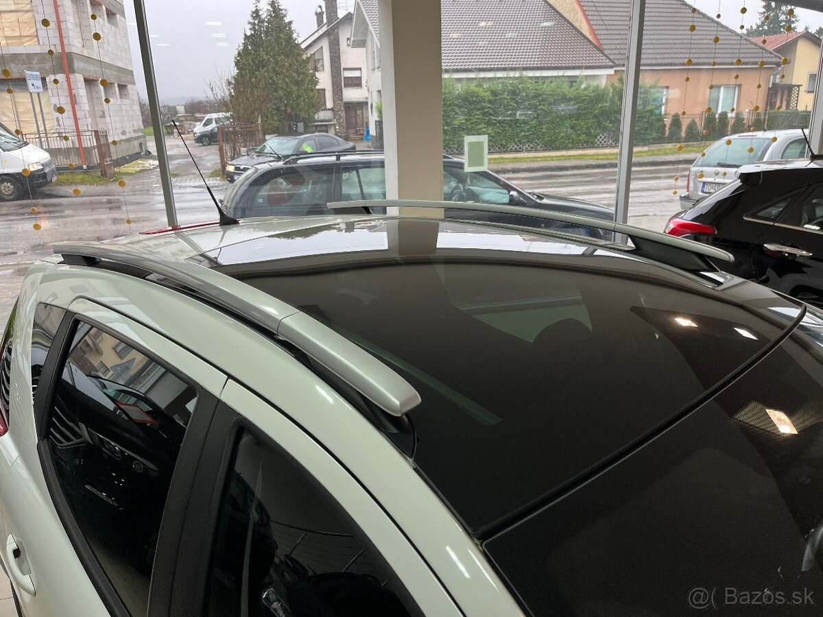 Peugeot 207 Panorama Sport - 16