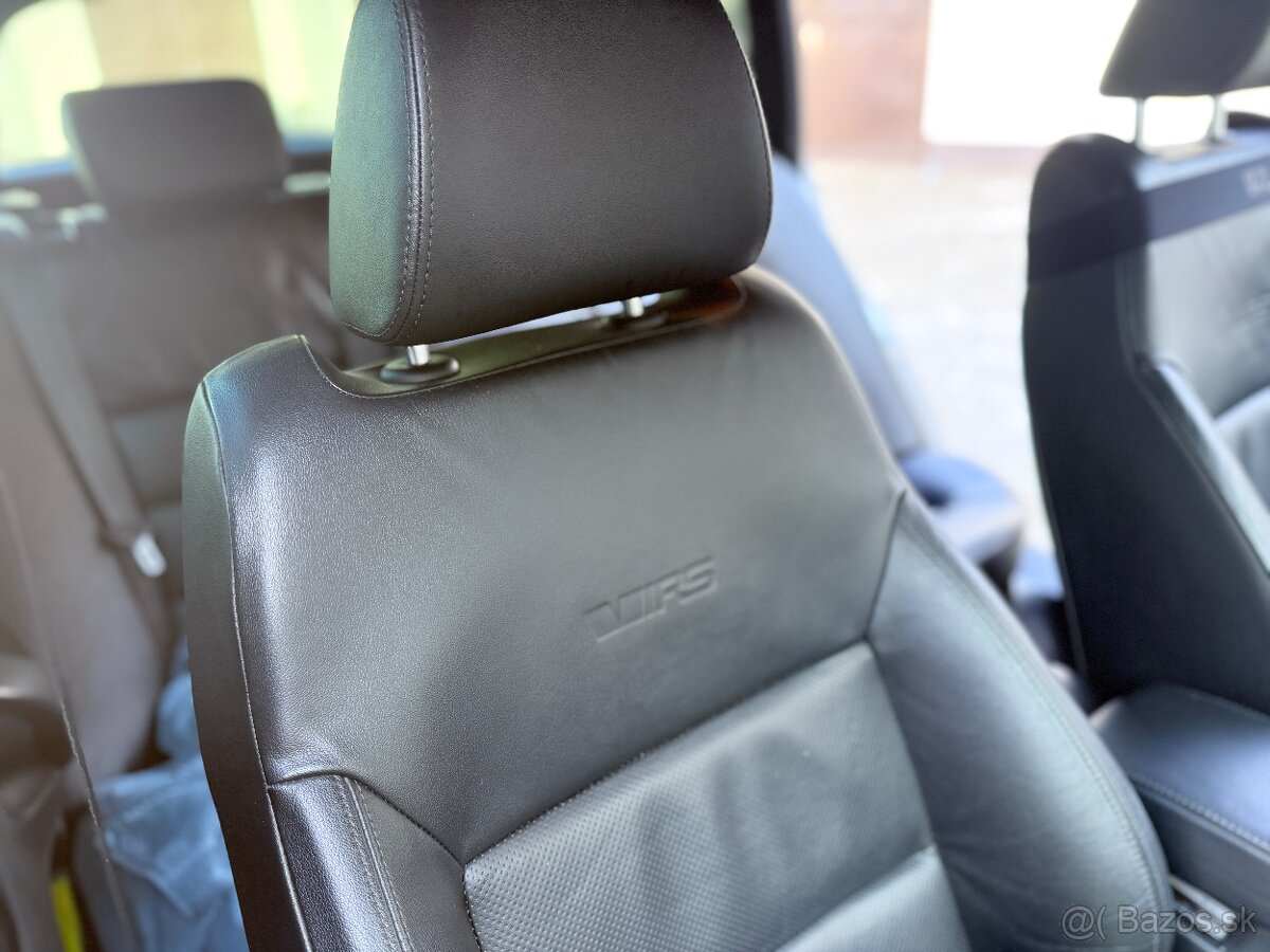 Škoda Octavia combi RS 147 KW benzín DSG 6 r.2012 - 16