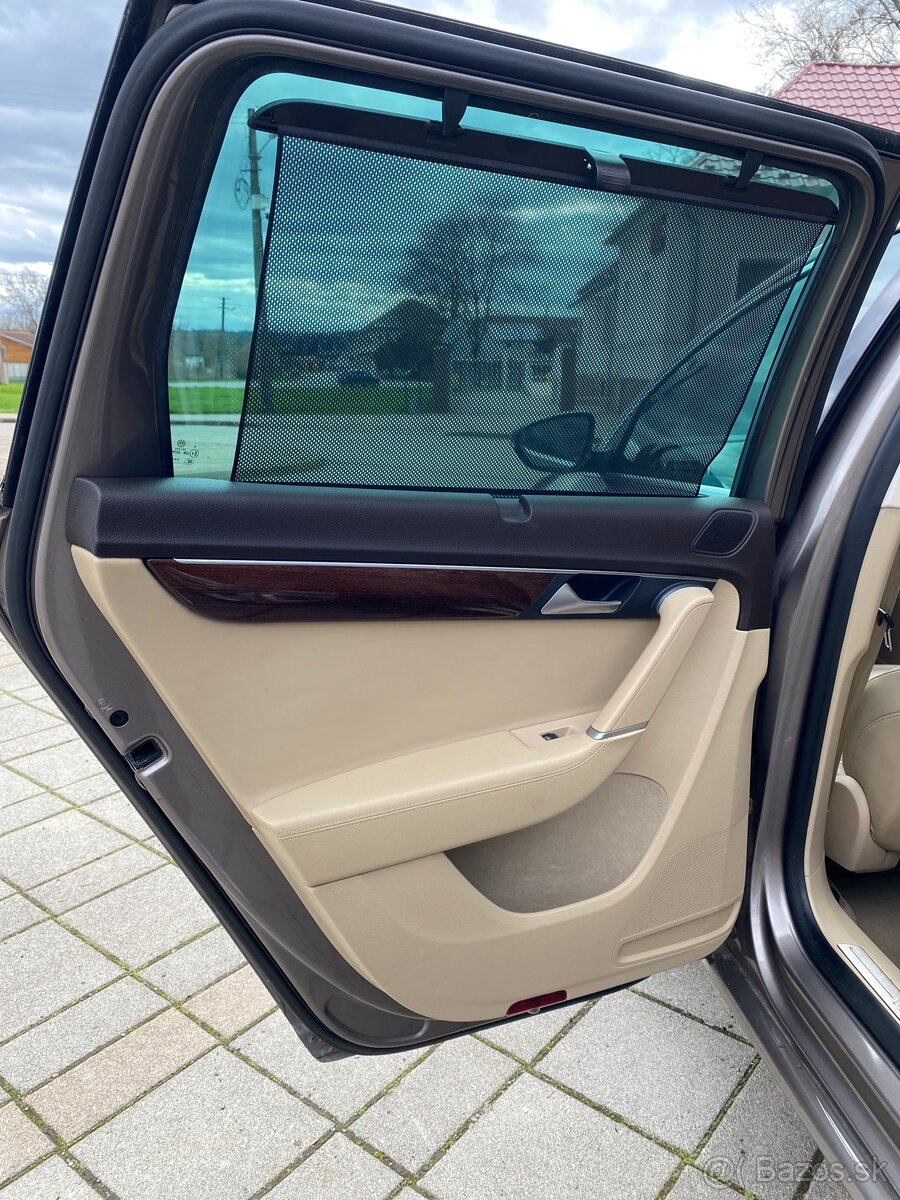 Volkswagen Passat B7 Highline 2.0TDI DSG - 16
