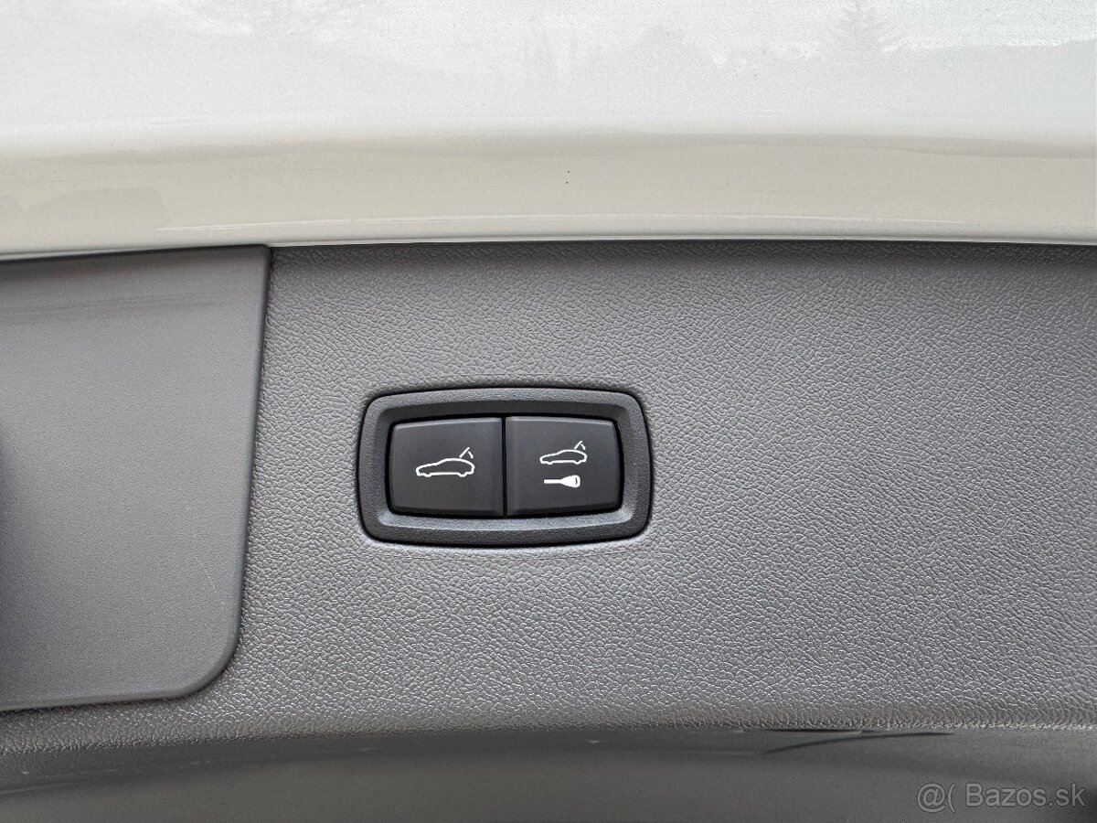 Porsche Cayenne EHybrid 3.0i rok 2022 - Odpočet DPH - - 16