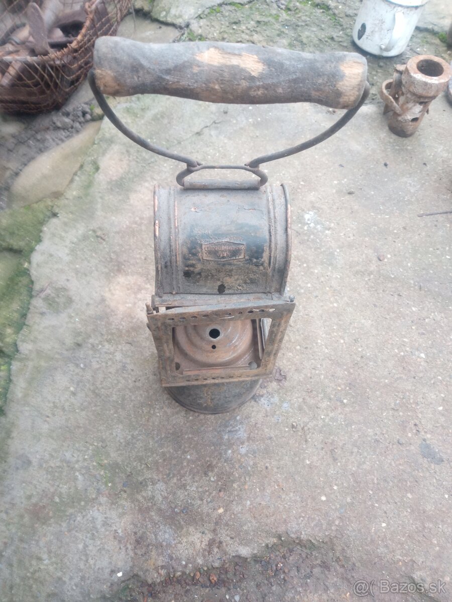 Lampáš formičky - 16