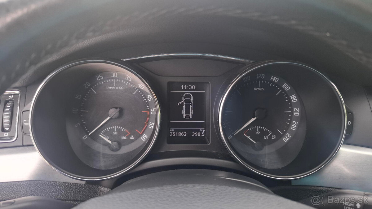 Škoda Superb Combi 1.6 TDI Greenline - 16