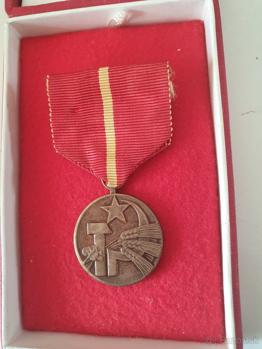 Predám plakety - 16