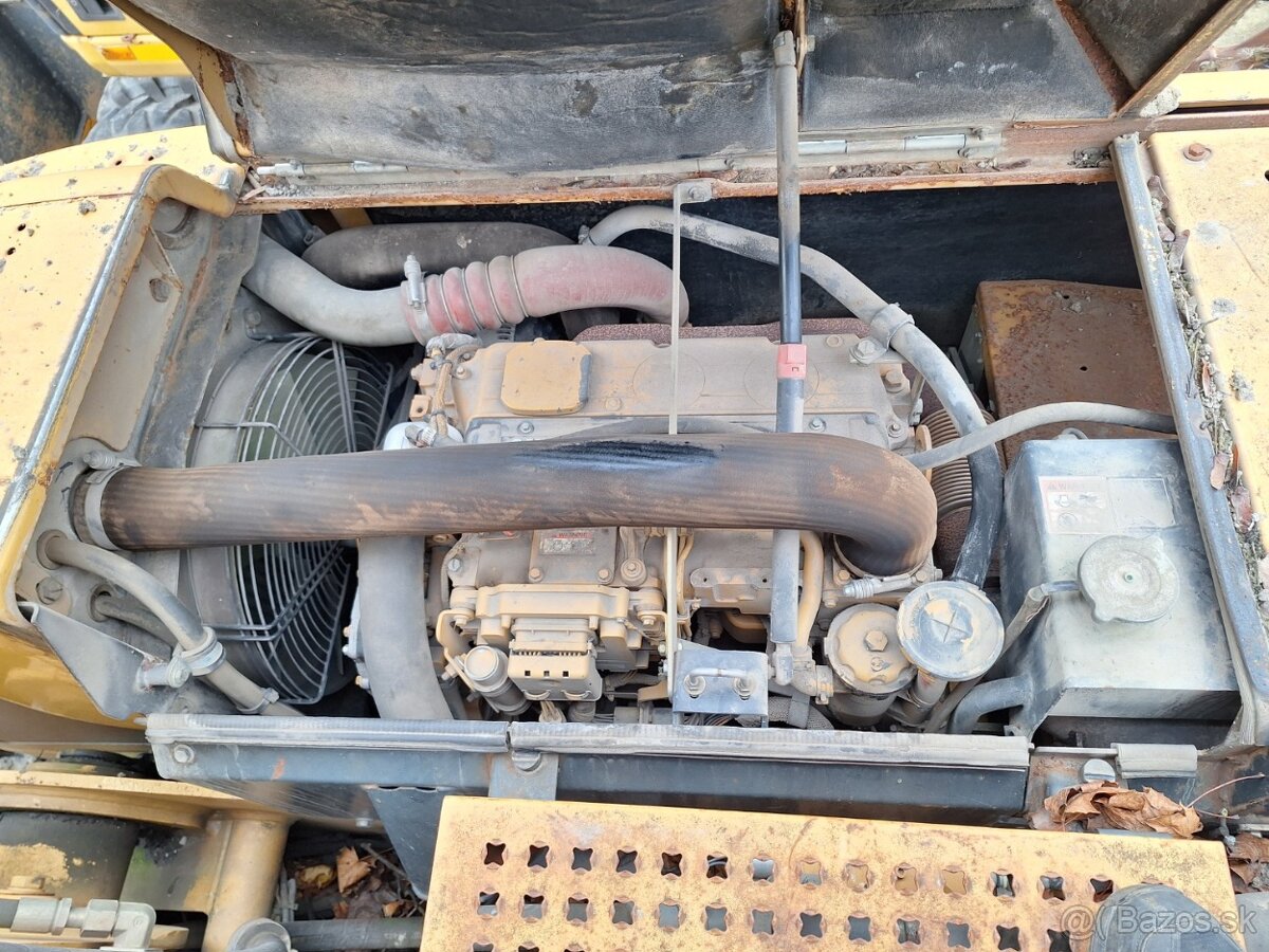 CATERPILLAR M 313 C 4X4 - 16