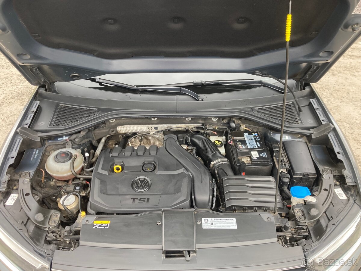 VW T-Roc 1.5 TSI BMT Benzín - 16