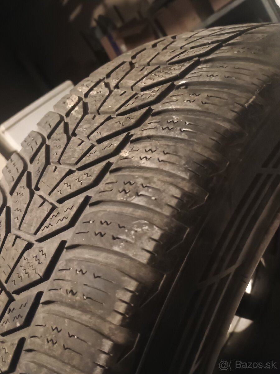 Hyundai kolesa elektrony 225/60 R17 - 16